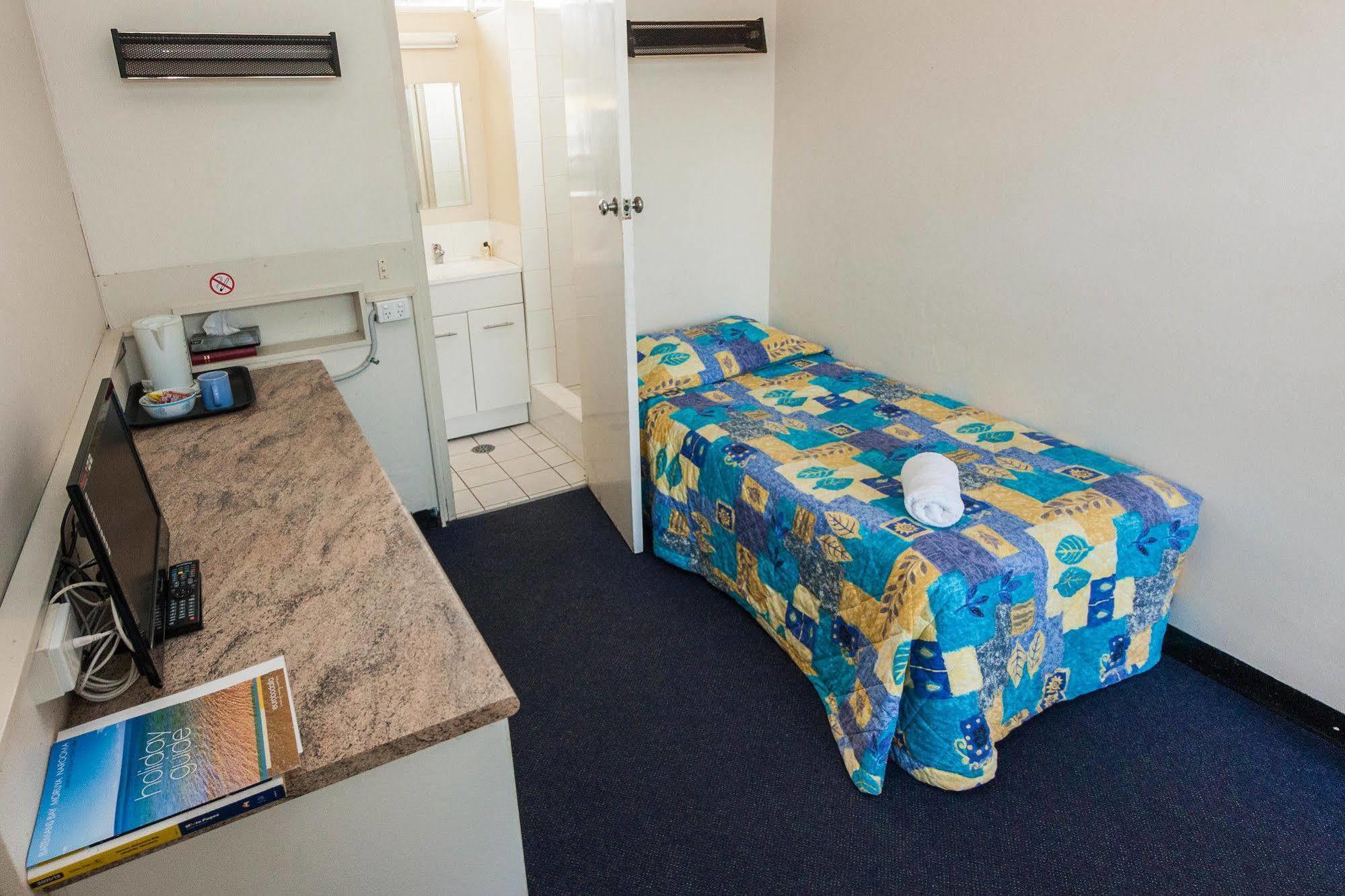 Moruya Waterfront Hotel Motel Exterior foto