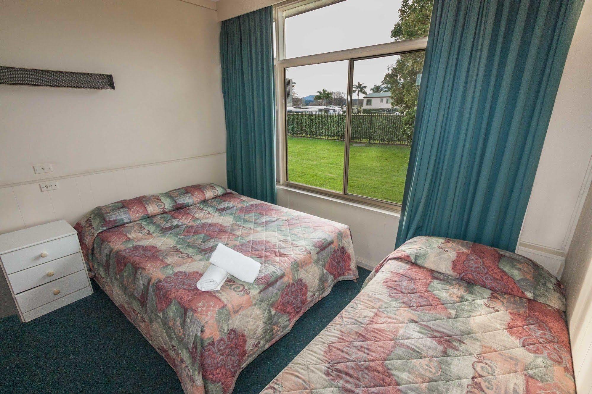 Moruya Waterfront Hotel Motel Exterior foto